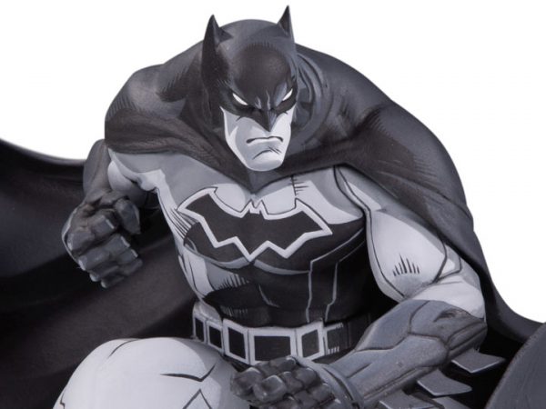 BATMAN BLACK & WHITE JOE MADUREIRA. DC COLLECTIBLES - Imagen 2