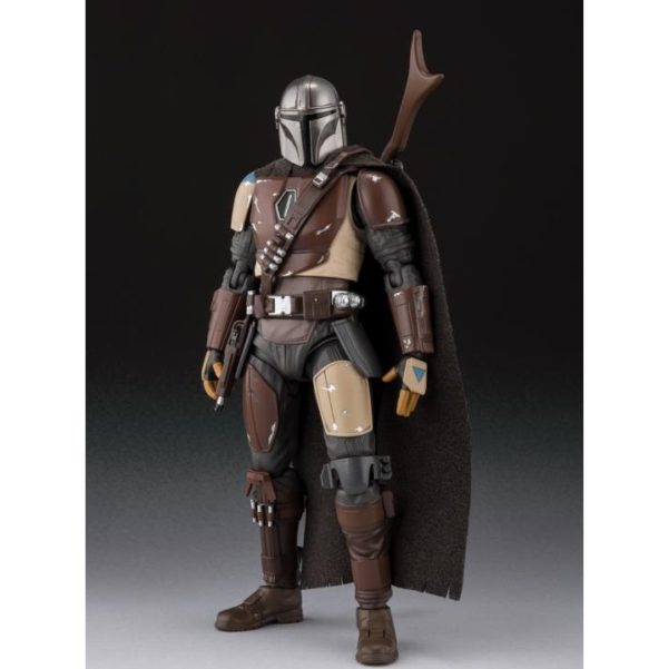 S.H.FIGUARTS THE MANDALORIAN (BESKAR ARMOR). BANDAI