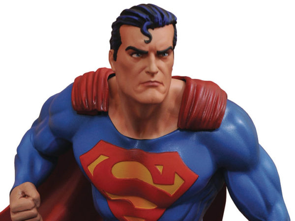 DC COMICS GALLERY SUPERMAN. DIAMOND SELECT TOYS - Imagen 2