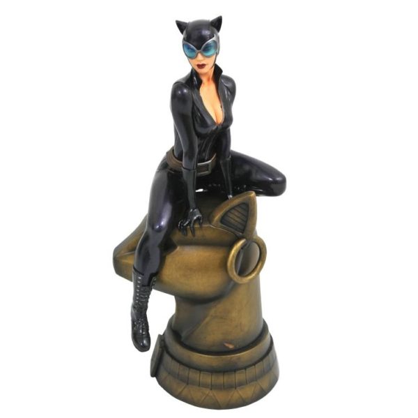 DC COMICS GATUBELA. DIAMOND SELECT TOYS