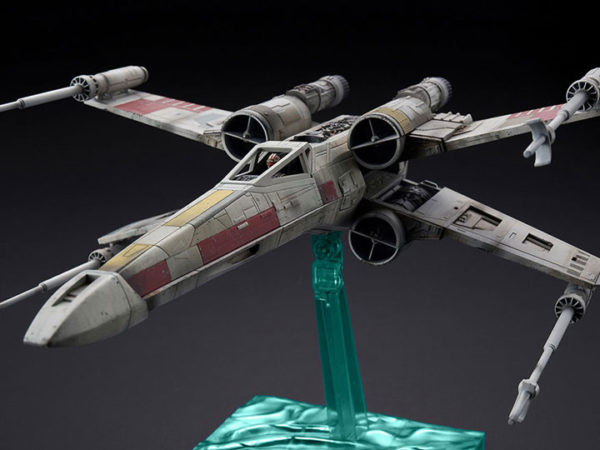 X-WING STARFIGTHER RED5. BANDAI - Imagen 2