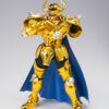 Detalle de la figura de Taurus Aldebaran con armadura dorada – Colección Saint Seiya en Ecuador.