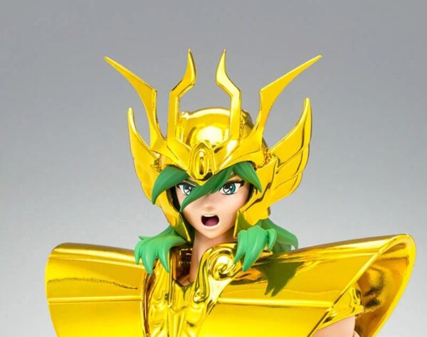 Detalle de la figura Virgo Shun en pose de batalla con cadena nebulosa – Saint Cloth Myth EX.